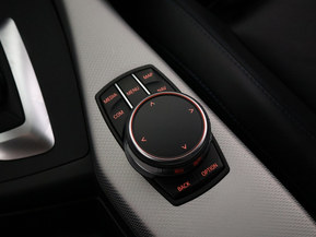 BMW M140i