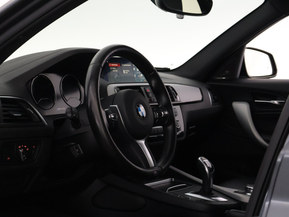 BMW M140i