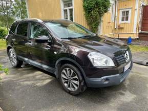 Nissan Qashqai+2