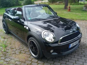 MINI Cabrio