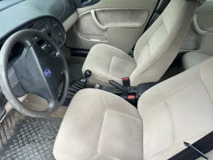 Saab 900