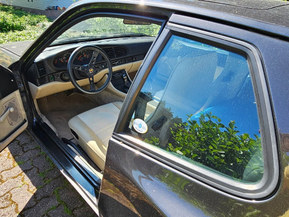 Porsche 944
