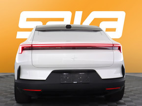 Polestar 4
