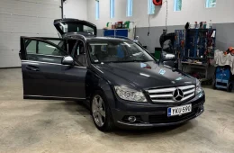 Mercedes-Benz C