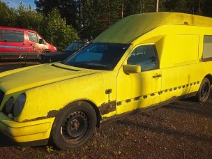 Mercedes-Benz Ambulance