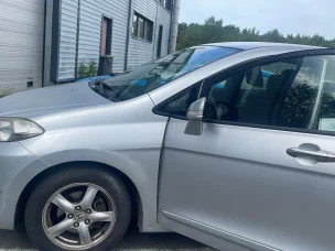 Honda FR-V