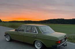 Mercedes-Benz 300