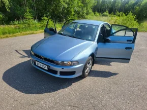 Mitsubishi Galant