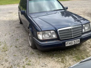 Mercedes-Benz 300