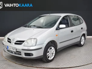 Nissan Almera Tino