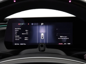XPENG P7