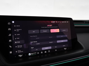 XPENG P7