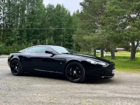 Aston Martin DB9