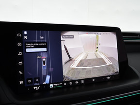 XPENG P7