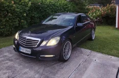 Mercedes-Benz E