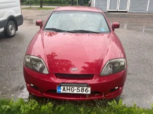 Hyundai Coupe