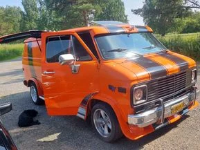 Chevrolet Chevy Van