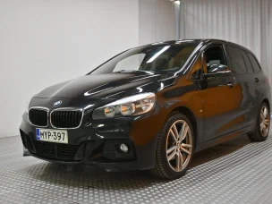 BMW 216