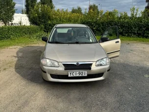 Mazda 323F