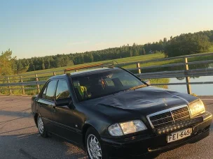 Mercedes-Benz 180