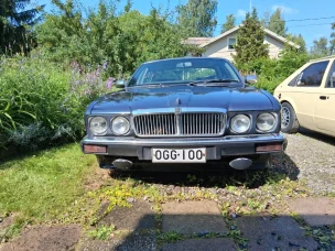 Jaguar Sovereign
