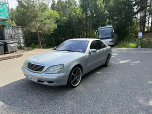 Mercedes-Benz S