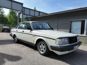 Volvo 240