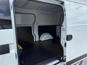 Maxus e-Deliver 5