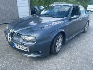 Alfa Romeo 156