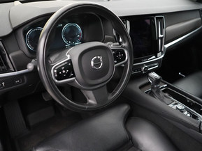 Volvo V90 Cross Country