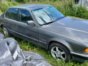 BMW 730