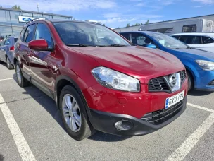 Nissan Qashqai+2
