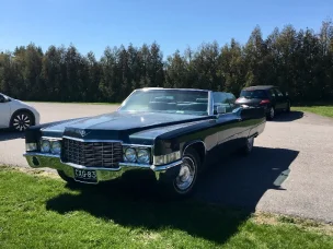 Cadillac De Ville