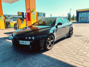 Alfa Romeo 159