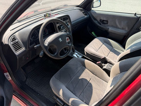 Peugeot 306