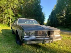 Oldsmobile Custom Cruiser