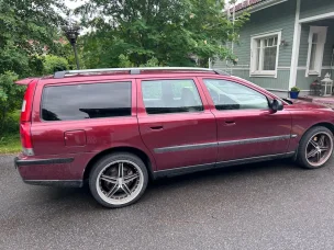 Volvo V70