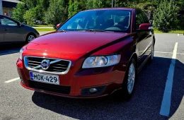 Volvo S40