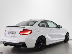 BMW M240i