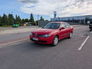 Nissan Almera
