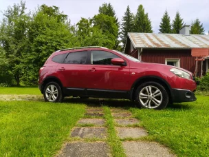 Nissan Qashqai+2