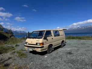 Mitsubishi L300