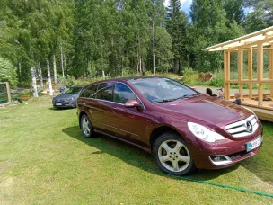 Mercedes-Benz R
