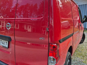 Nissan NV200