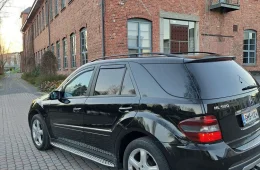Mercedes-Benz ML