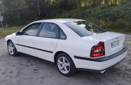 Volvo S80
