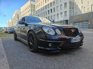 Mercedes-Benz E 63 AMG