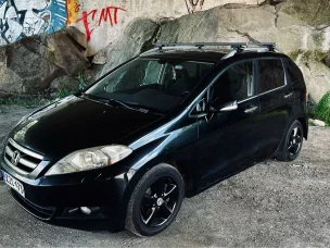 Honda FR-V