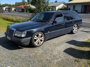 Mercedes-Benz 300