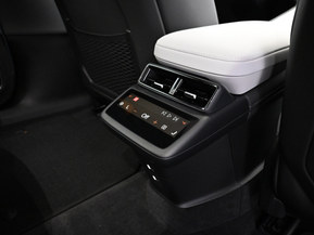 Polestar 4